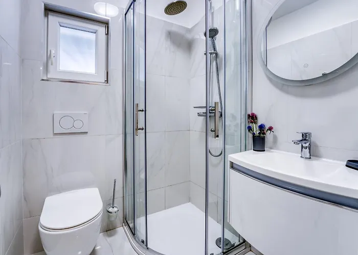 Nika By Interhome بيت للعطل Ičići