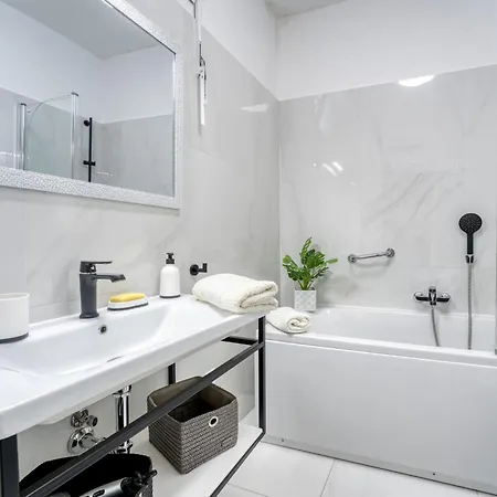 Nika By Interhome
